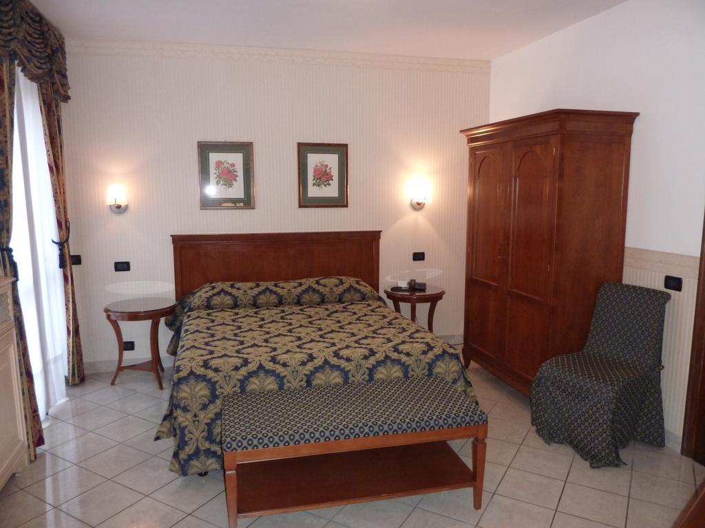 Hotel Belvedere Torino Cameră foto